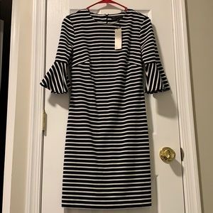 Banana Republic Bell Sleeve dress